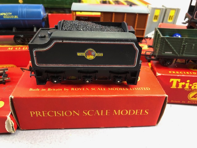 Model Railway interest, collection of Tri-ang ,Tri-ang 00 Engine R50 Princess Victoria LOCO Black - Image 9 of 13