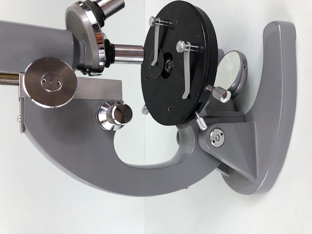 Scientific interest, Guangzhou Liss Optical Instruments L201 Tri way Laboratory Microscope - Image 7 of 13