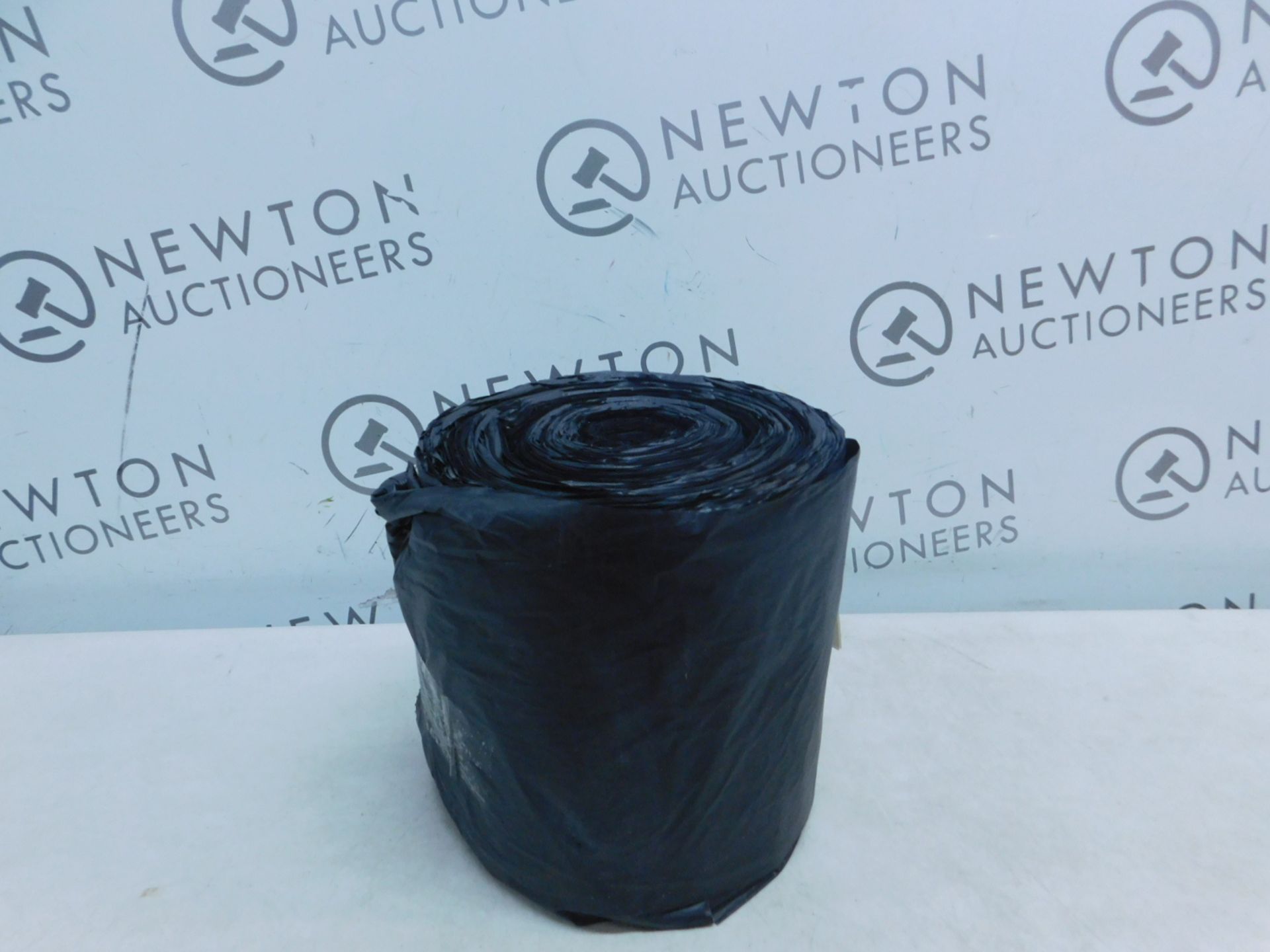 1 LARGE ROLL OF BLACK KITCHEN BIN BAGS RRP Â£19.99