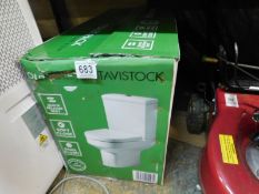 1 BOXED TAVISTOCK OUTLINE CLOSE COUPLED TOILET & SEAT RRP Â£299 (WATER TANK CRACKED/BROKEN)