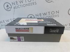 1 BOXED PAIR OF MENS SKECHERS STREETWARE AIR COOLED SHOES WITH MEMORY FOAM UK SIZE 9 RRP Â£79