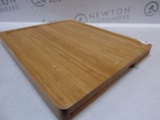 1 SEVILLE CLASSICS BAMBOO CHOPPING BOARD RRP Â£39.99