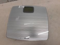 1 TAYLOR DIGITAL SCALE RRP Â£29.99