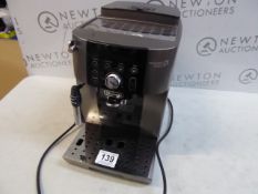 1 DELONGHI MAGNIFICA ECAM250.33.TB SMART BEAN TO CUP COFFEE MACHINE RRP Â£449