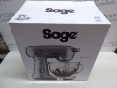 1 BOXED SAGE THE BAKERY BOSS STAND MIXER IN BRUSHED ALUMINIUM BEM825BAL RRP Â£349