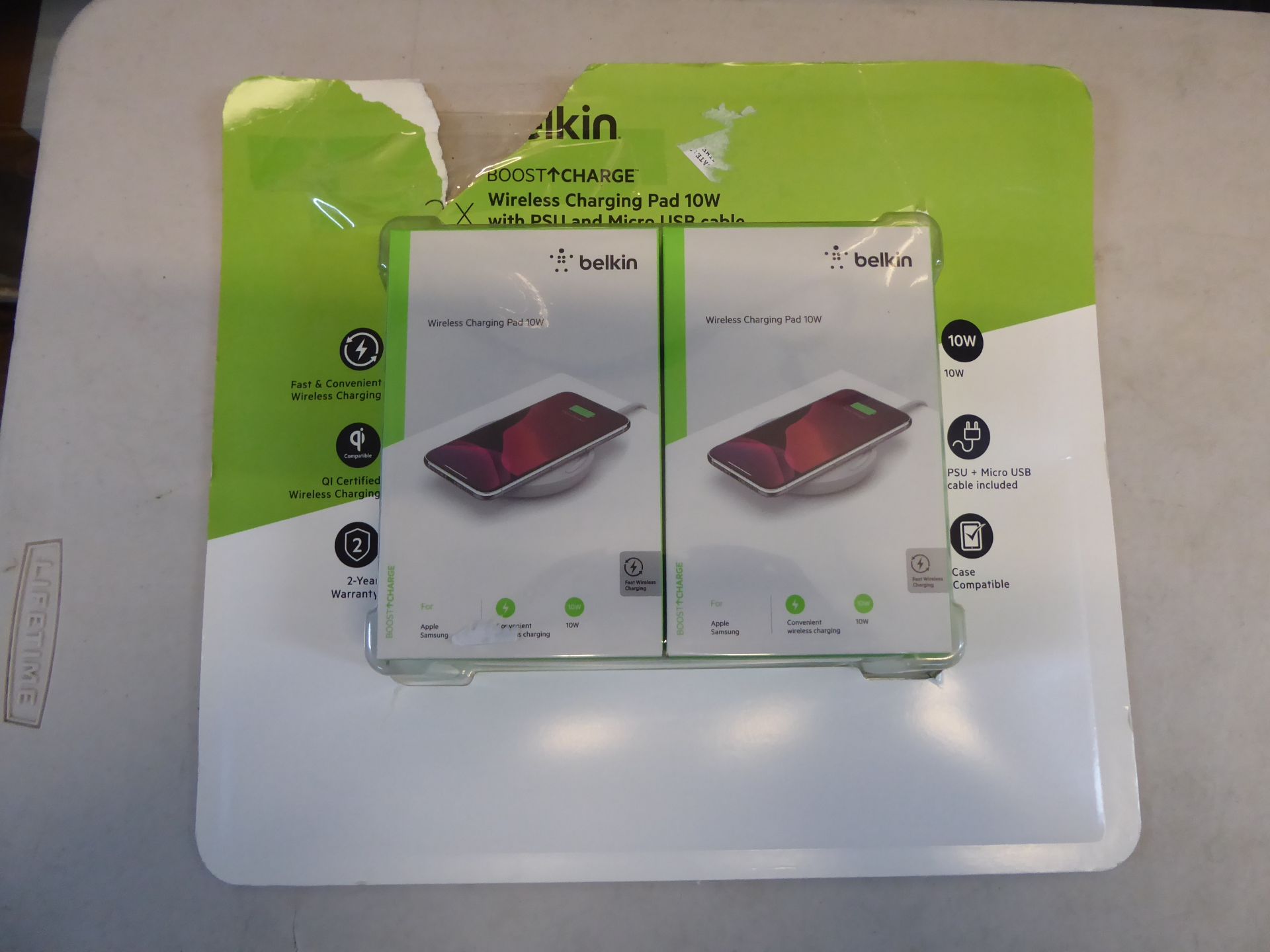 1 PACK OF BELKIN WIRELESS CHARGING PADS 10W RRP Â£99 (2 IN THE PACK)