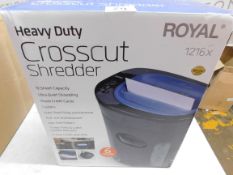 1 BOXED ROYAL 1216X 24L 12-SHEET CROSS CUT SHREDDER RRP Â£89.99