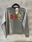 1 LADIES DKNY JUMPER IN GRAY SIZE S RRP Â£49