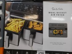 1 BOXED SUR LA TABLE DUAL BASKET AIR FRYER, 7.6L RRP Â£129