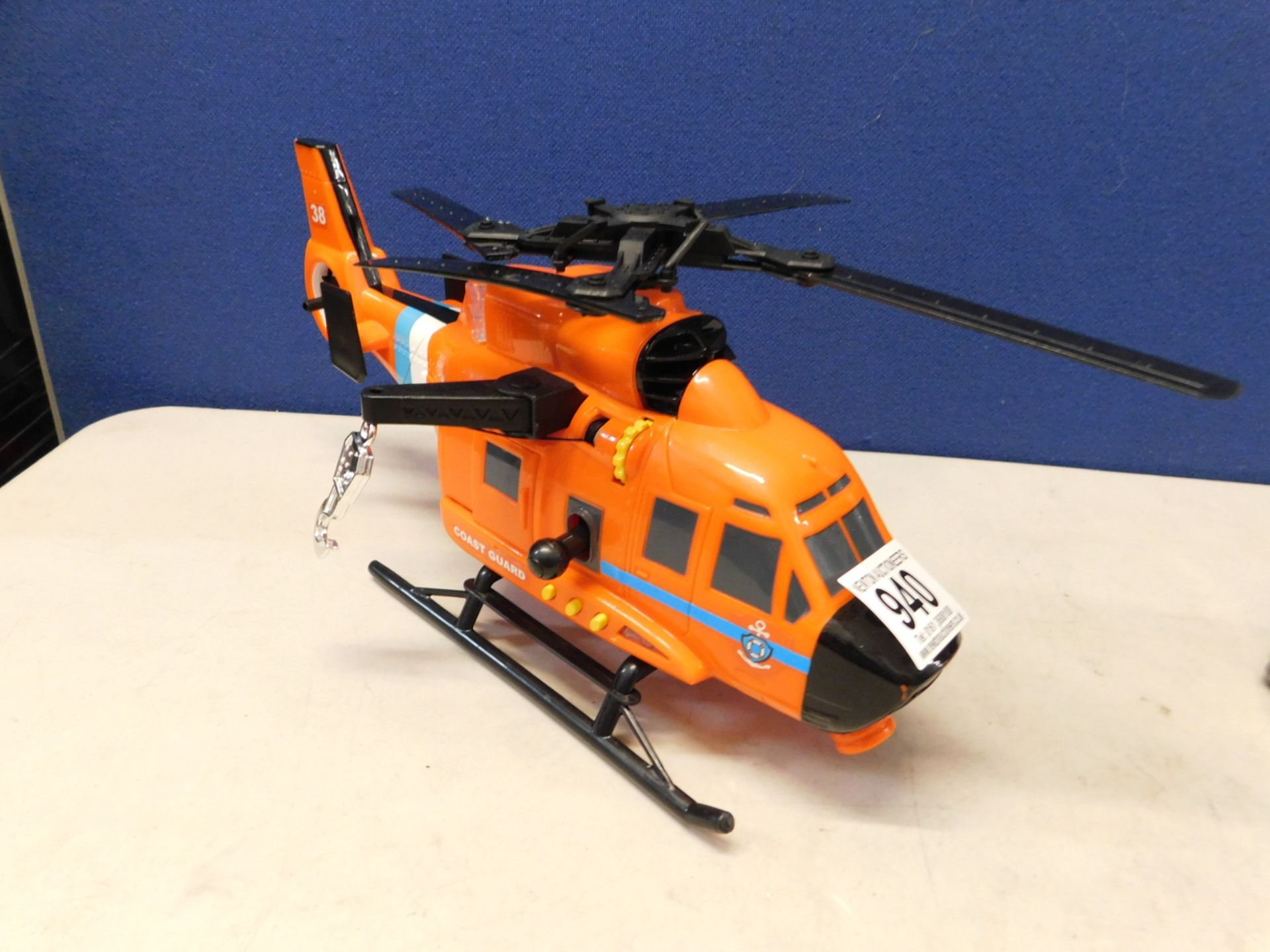 1 TONKA MIGHTY MOTORISED RESCUE HELICOPTER RRP Â£39.99