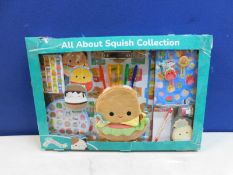 1 PACKED SQUISHMALLOW STATIONERY SUPER SET, ALL ABOUT SQUISH (6+ YEARS) RRP Â£39
