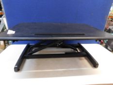 1 SEVILLE CLASSICS AIRLIFT PRO PNEUMATIC SIT-TO-STAND DESK RISER RRP Â£99.99