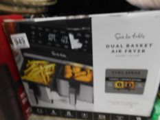 1 BOXED SUR LA TABLE DUAL BASKET AIR FRYER, 7.6L RRP Â£129