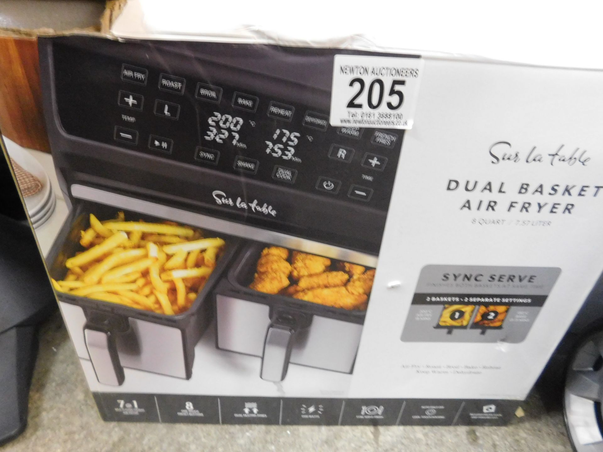 1 BOXED SUR LA TABLE DUAL BASKET AIR FRYER, 7.6L RRP Â£129