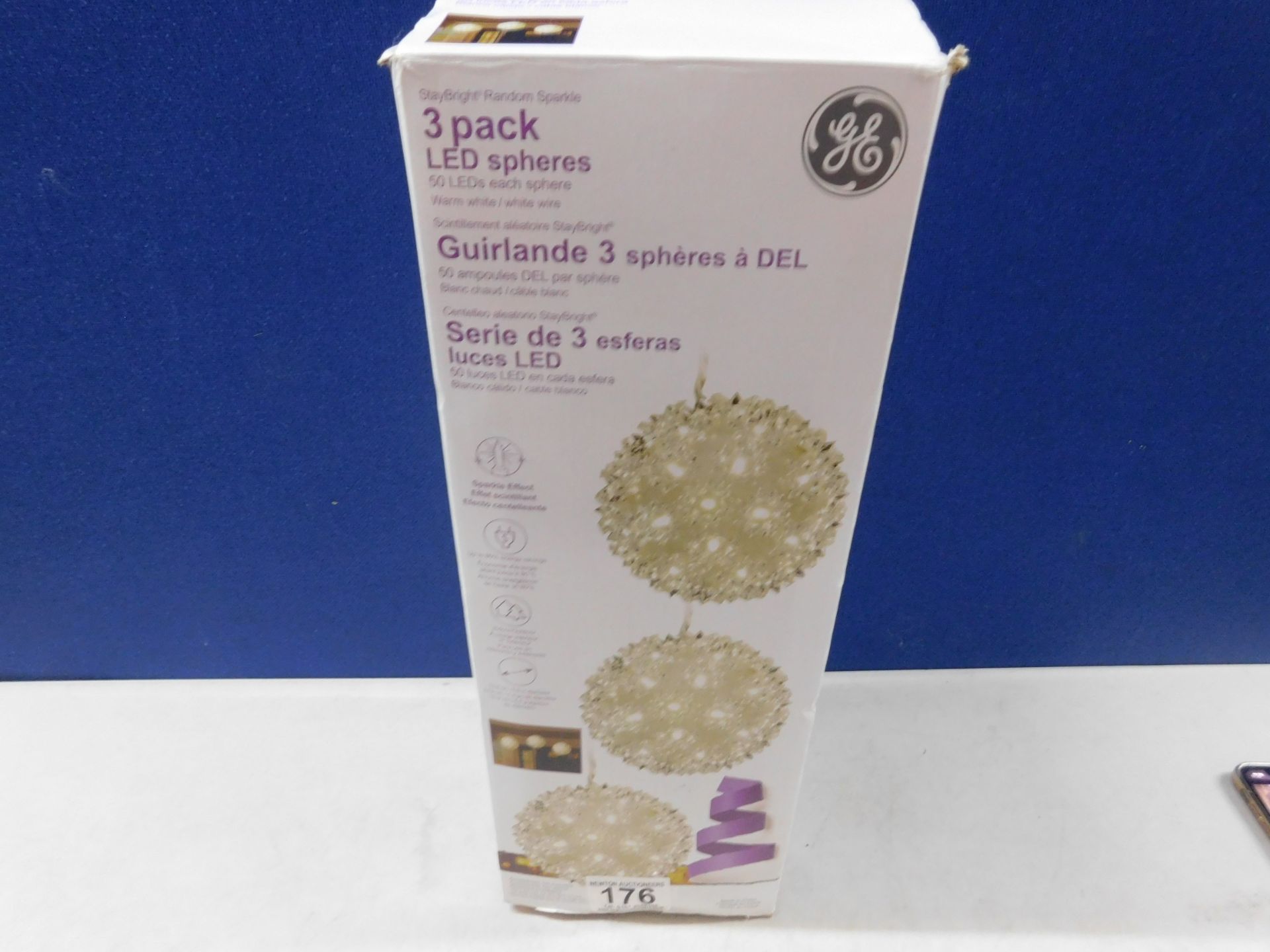 1 BOXED 5 INCHES (14CM) INDOOR / OUTDOOR WARM WHITE SPHERES WITH 150 LED LIGHTS RRP Â£39