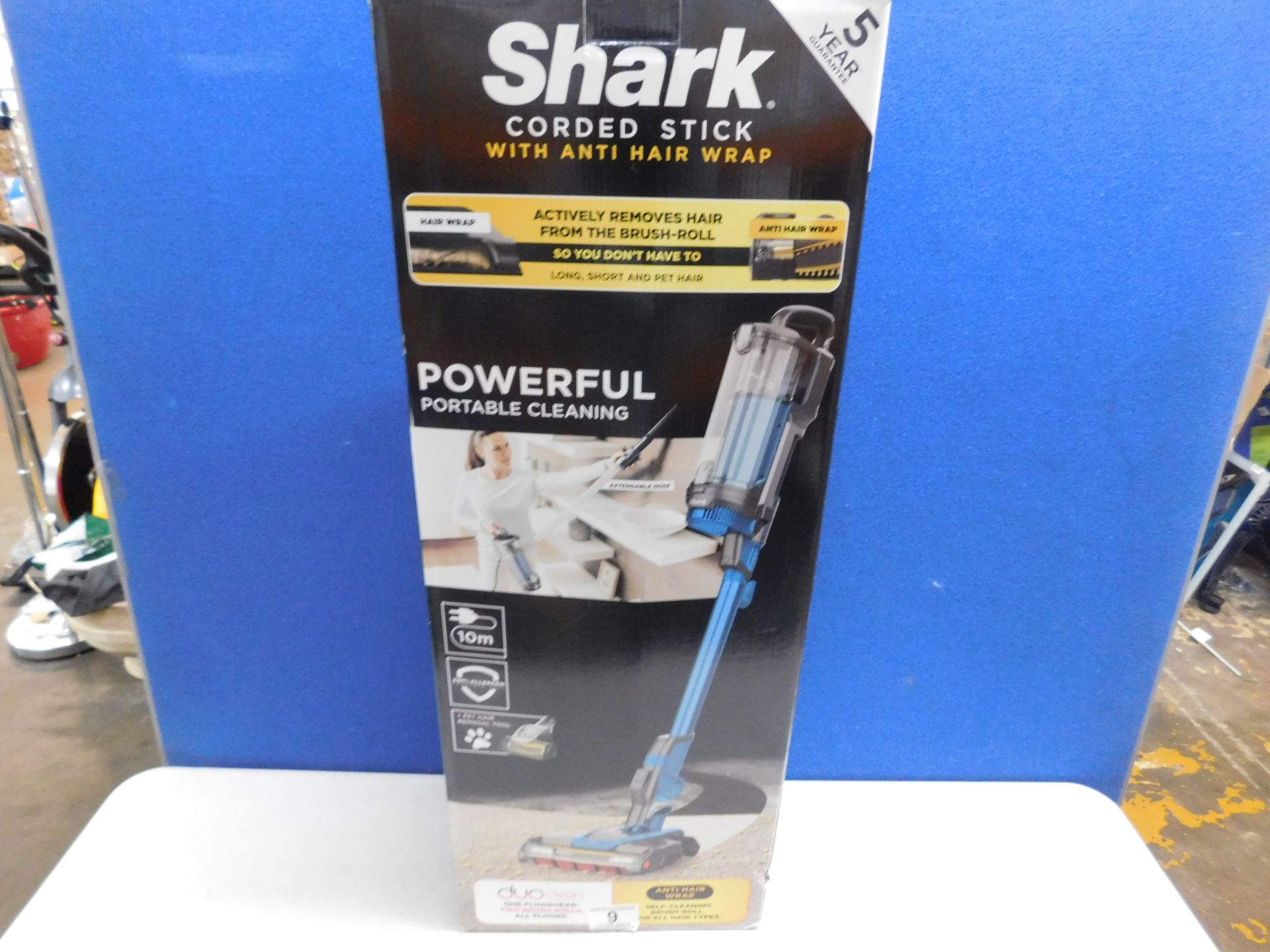 1 BOXED SHARK CORDED PET STICK VACUUM, HZ400UKT RRP Â£249