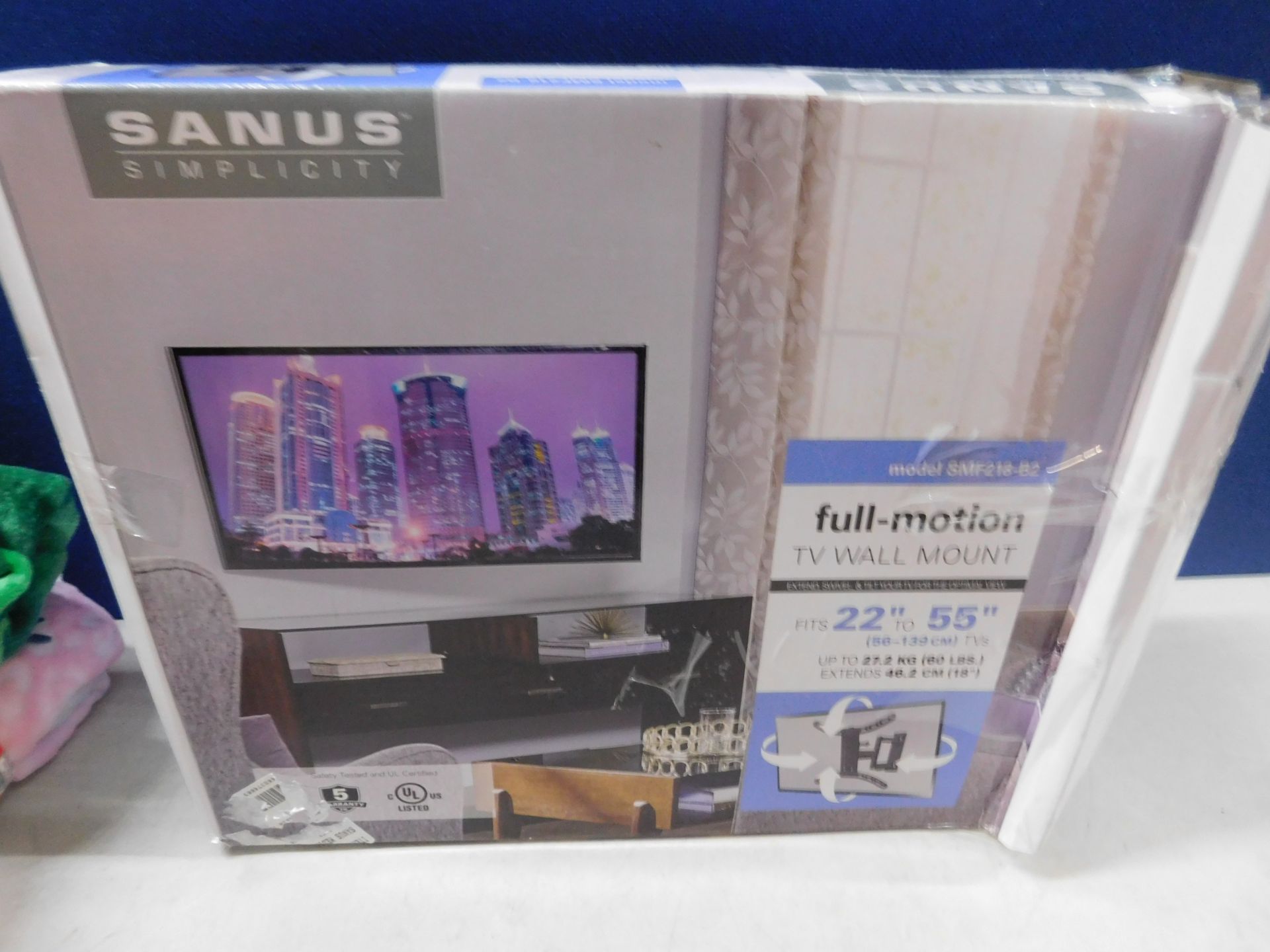 1 BOXED SANUS 22"-55" FULL MOTION ULTRA THIN TV WALL MOUNT RRP Â£89.99