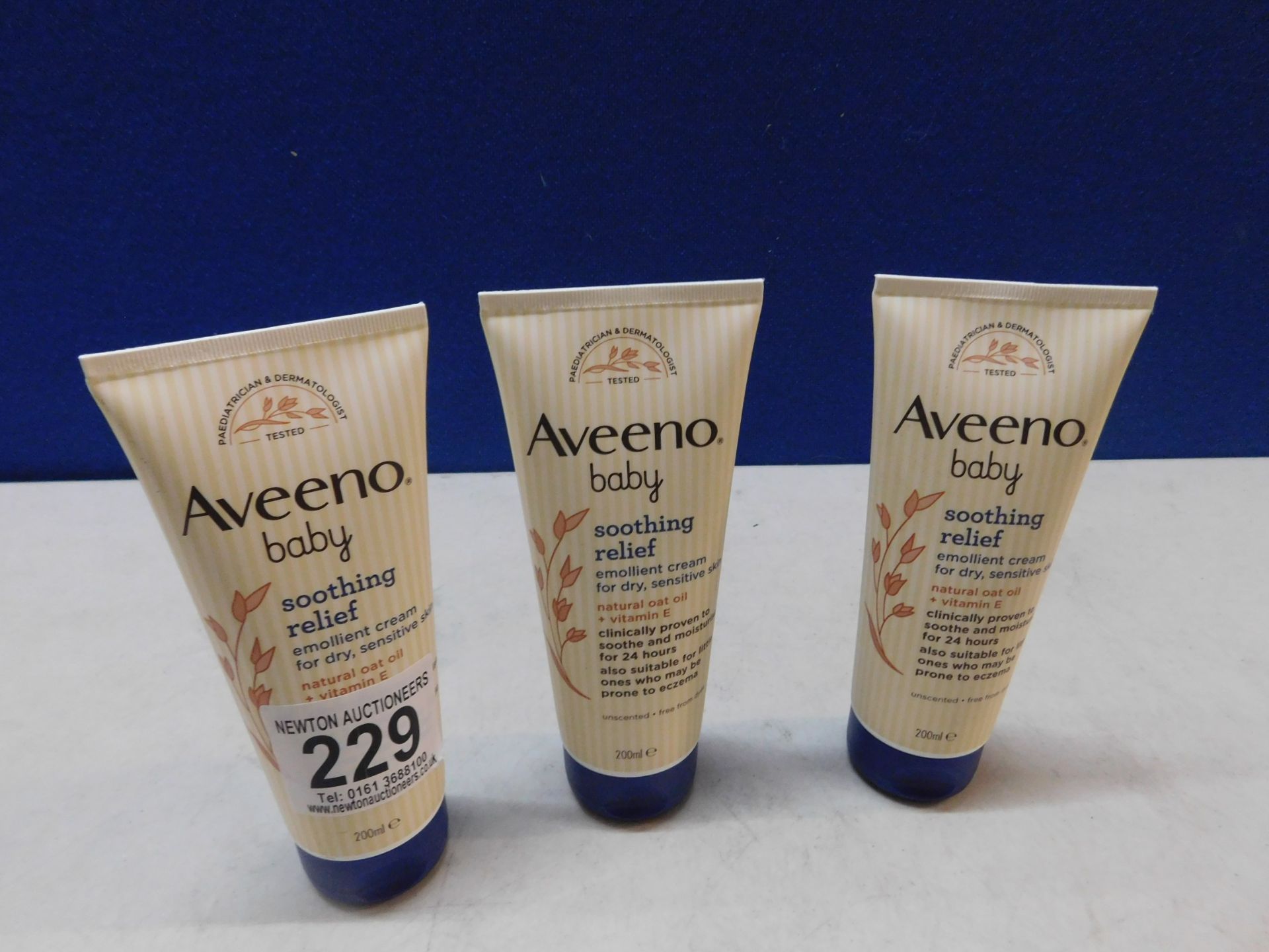 1 SET OF 3 AVEENO BABY SOOTHING RELIEF EMOLLIENT CREAM 200ML RRP Â£24.99