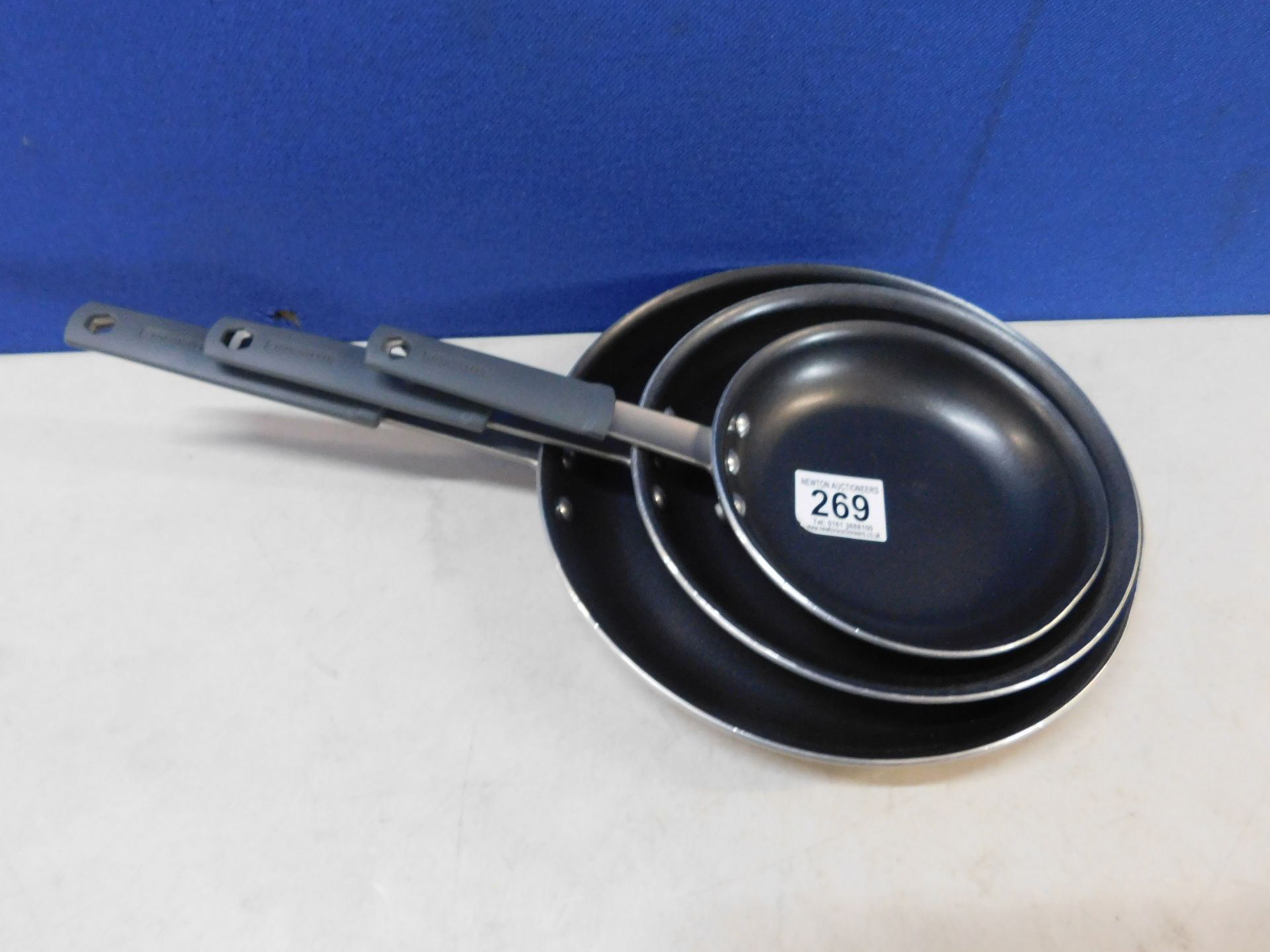 1 SET OF 3 TRAMONTINA FRYING PANS RRP Â£64.99