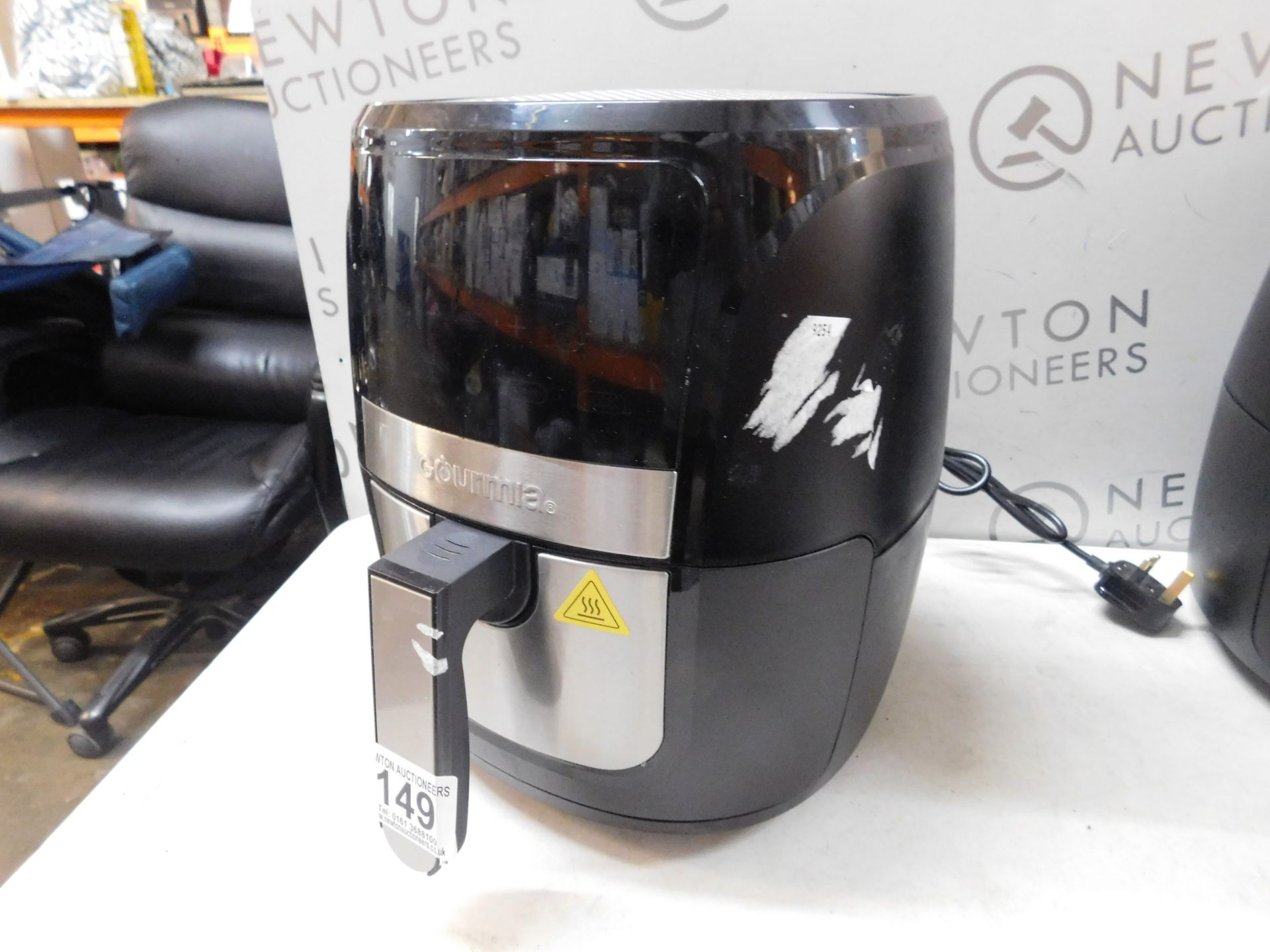 1 GOURMIA 5.7L DIGITAL AIR FRYER RRP Â£89.99