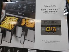 1 BOXED SUR LA TABLE DUAL BASKET AIR FRYER, 7.6L RRP Â£129