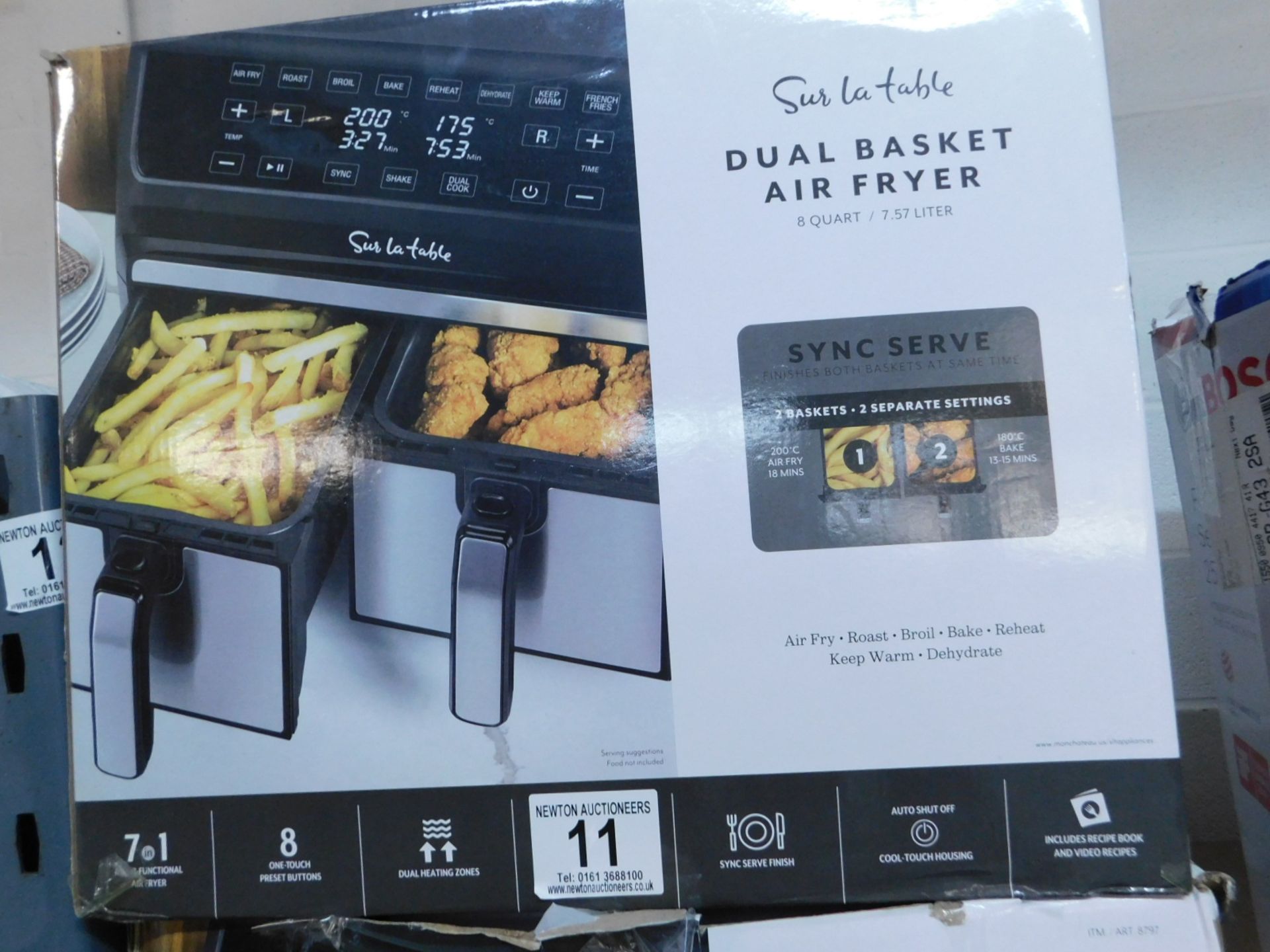 1 BOXED SUR LA TABLE DUAL BASKET AIR FRYER 7.57 LITER RRP Â£149.99