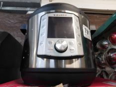 1 INSTANT POT 10 IN 1 ELECTRIC PRESSURE COOKER 5.7L RRP Â£115