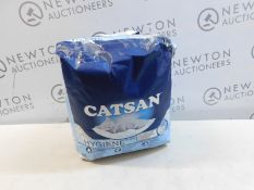 1 BAG OF CATSAN CAT LITTER RRP Â£34.99