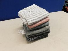 1 SET OF 7 KITCHEN TOWELS RRP Â£29.99