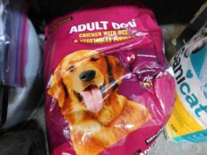 1 BAG OF KIRKLAND SIGNATURE ADULT DOG FOOD RRP Â£29.99