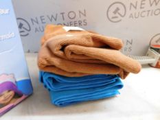 5 COTTON KITCHEN TOWLES RRP Â£39.99