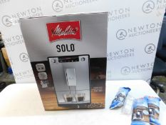 1 BOXED MELITTA SOLO FROSTED BLACK BEAN TO CUP COFFEE MACHINE E950-544 RRP Â£329.99