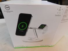 1 BOXED BELKIN 3 IN 1 MAGSAFE CHARGER RRP Â£139.99