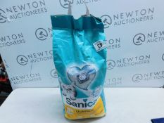 1 BAG OF SANICAT CLUMPING UNSCENTED CAT LITTER RRP Â£19.99