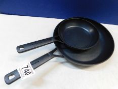 1 KITCHENAID CLASSIC FORGED 3-LAYER GERMAN ENGINEERED NON-STICK FRYING PAN SET RRP Â£49.99