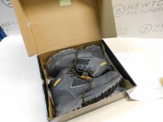 1 BOXED DEWALT INDUSTRIAL STEEL TOE BOOTS UK SIZE 11 RRP Â£99