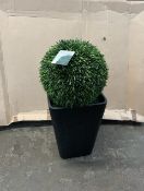 1 TREE LOCATE ARTIFICIAL TOPIARY BALL AND STONE PLANTER RRP Â£129