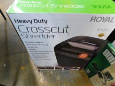 1 BOXED ROYAL 16MX 16-SHEET HEAVY DUTY CROSS CUT SHREDDER RRP Â£129.99