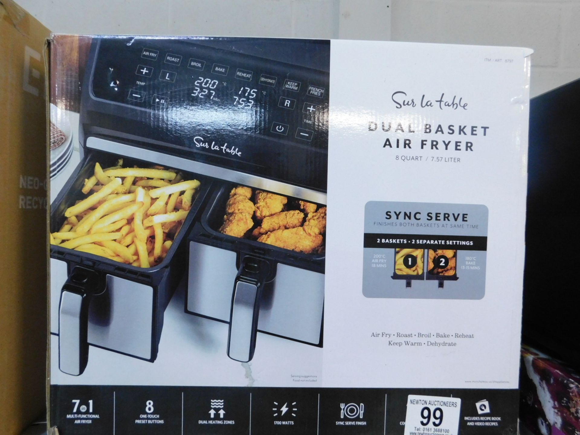 1 BOXED SUR LA TABLE DUAL BASKET AIR FRYER, 7.6L RRP Â£129