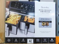 1 BOXED SUR LA TABLE DUAL BASKET AIR FRYER, 7.6L RRP Â£129