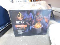 1 BOXED HOTSHOT 22" WOOD BURNING FIRE PIT & GRILL RRP Â£299 (PICTURES FOR ILLUSTRATION PURPOSES