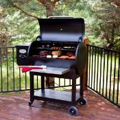 1 LOUISIANA GRILLS 900 SERIES WOOD PELLET GRILL RRP Â£1299 (PICTURES FOR ILLUSTRATION PURPOSES
