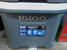 1 IGLOO 58L ROLLING COOLER BOX RRP Â£149