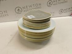 1 STONECAST DESIGN LUXURY PLATES 22 PIECES RP Â£29.99