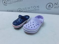 1 PAIR OF KIDS CROCS IN DIFFERENT SIZES, 12 AND 10 RRP Â£24.99