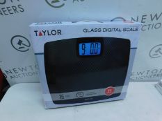 1 BOXED TAYLOR DIGITAL BARHROOM SCALE RRP Â£29.99