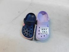 1 PAIR OF KIDS CROCS IN DIFFERENT SIZES, 12 AND 10 RRP Â£24.99