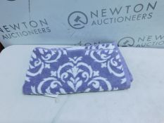 1 MARTHA STEWART HAND TOWEL RRP Â£19