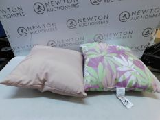 1 SET OF 2 ARLEE HOME FASHION PILLOWS RRP Â£24.99