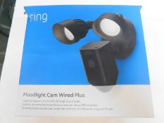 1 BOXED FLOODLIGHT CAM WIRED PLUS RRP Â£129.99